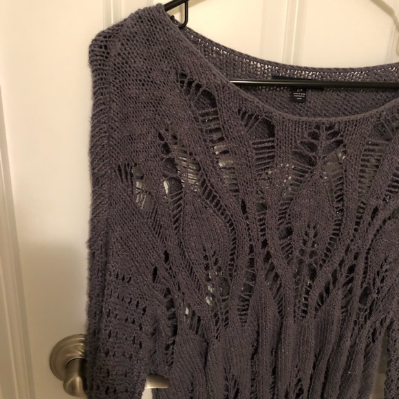 American Eagle sweater - Picture 3 of 5